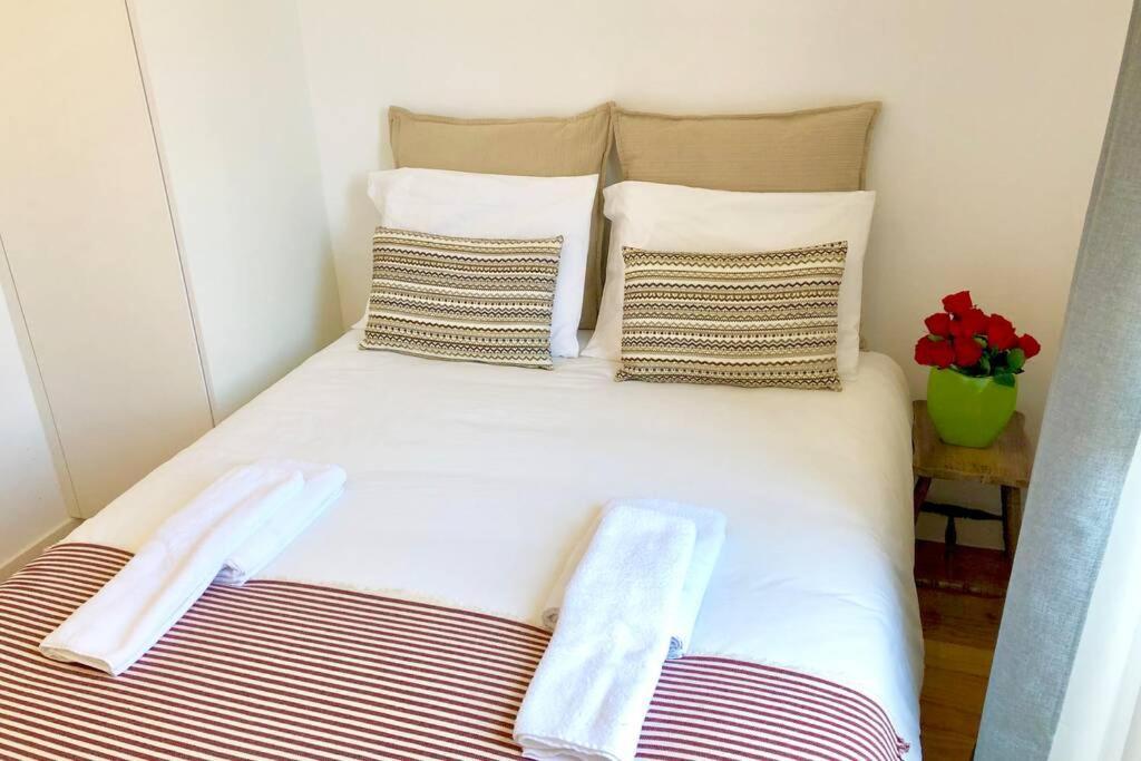 32 2 - Heart Of Lisbon Private Apartment, Bairro Alto Екстериор снимка