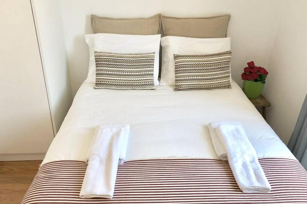 32 2 - Heart Of Lisbon Private Apartment, Bairro Alto Екстериор снимка