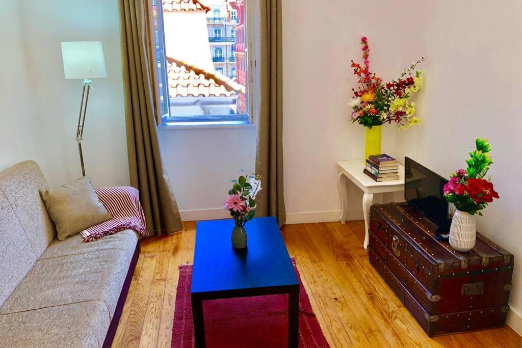 32 2 - Heart Of Lisbon Private Apartment, Bairro Alto Екстериор снимка